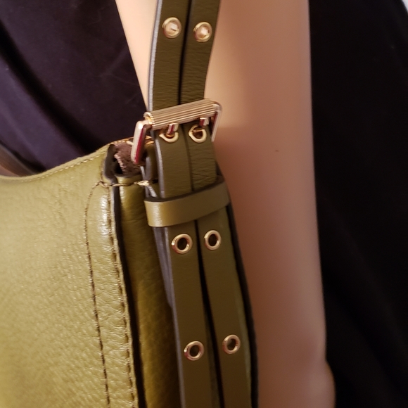 Michael.Kors Camden Small.Messenger Bag - Picture 9 of 10